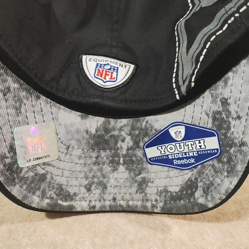 Reebok NFL St. Louis Rams Youth Structured Curved Bill Hat #U